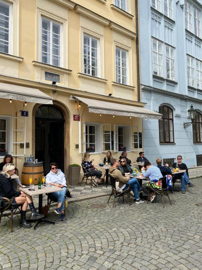 Charles Bridge Apartment Прага Экстерьер фото